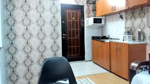 2sexymuscles online show from 10.30.25