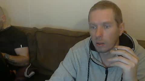 2small4you83 online show from 12.02.25