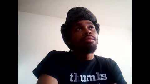 Snapshot of 2watchcock chatting on 03.07.25 Str8 Edge online show from 03.07.25