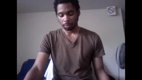 Snapshot of 2watchcock chatting on 09.11.25 Str8 Edge online show from 09.11.25