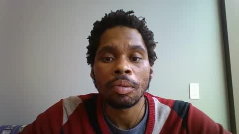 Snapshot of 2watchcock chatting on 09.13.25 Str8 Edge online show from 09.13.25