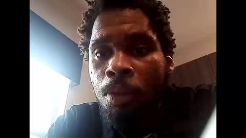 Snapshot of 2watchcock chatting on 10.19.25 Str8 Edge online show from 10.19.25