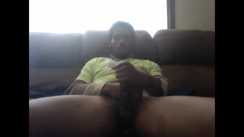 Snapshot of 2watchcock chatting on 10.20.25 Str8 Edge online show from 10.20.25