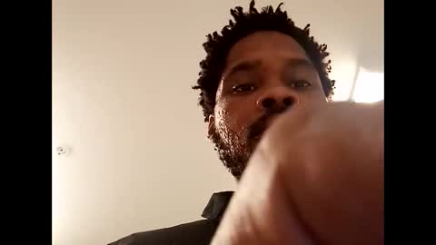 Snapshot of 2watchcock chatting on 10.26.25 Str8 Edge online show from 10.26.25