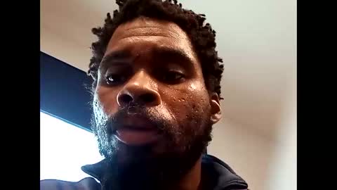 Snapshot of 2watchcock chatting on 11.09.25 Str8 Edge online show from 11.09.25