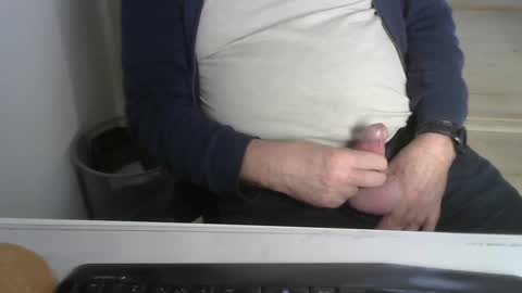 Snapshot of 3390soeren chatting on 03.08.25 Soeren online show from 03.08.25