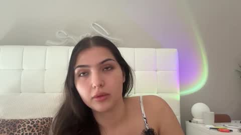 Venus Raee online show from 10.13.25