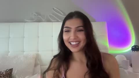 Venus Raee online show from 10.15.25