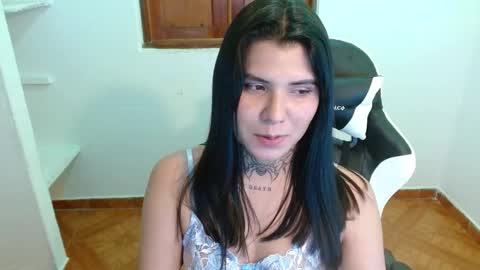 erika online show from 03.12.25