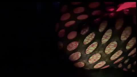 1 online show from 01.09.26