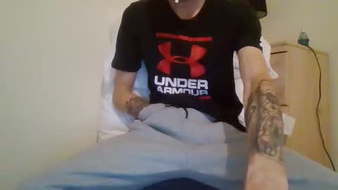 420feetloverr420 online show from 09.23.25