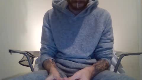 420feetloverr420 online show from 11.10.25