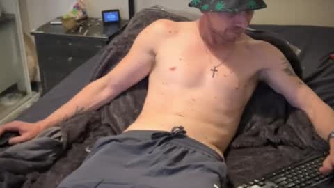 Snapshot of 4u2pleasure chatting on 12.30.24 4u2pleasure online show from 12.30.24