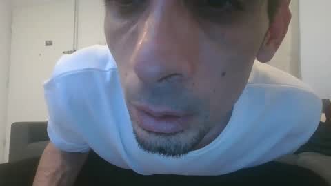 Snapshot of 55555558 chatting on 01.18.25 crazy101 online show from 01.18.25