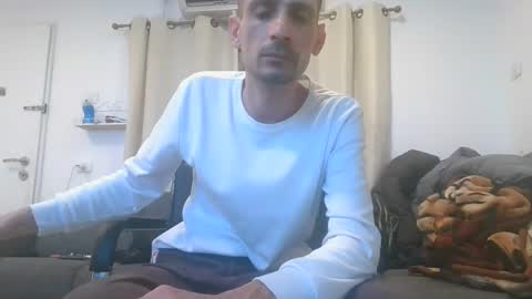 Snapshot of 55555558 chatting on 01.27.25 crazy101 online show from 01.27.25