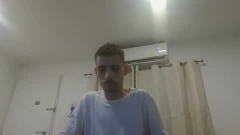 Snapshot of 55555558 chatting on 01.27.25 crazy101 online show from 01.27.25