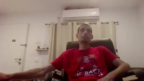 Snapshot of 55555558 chatting on 09.14.25 crazy101 online show from 09.14.25