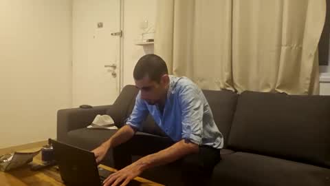 Snapshot of 55555558 chatting on 11.03.25 crazy101 online show from 11.03.25