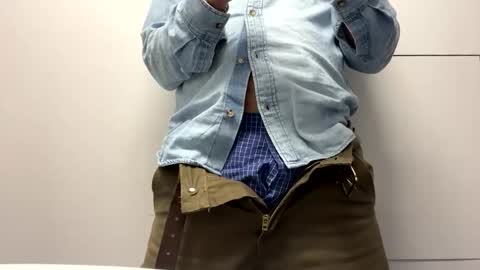 Snapshot of 555tony555 chatting on 03.10.26 555tony555 online show from 03.10.26