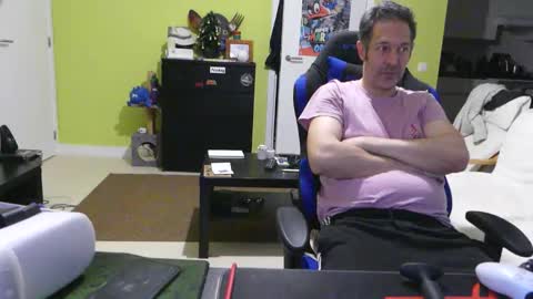 Larese Carlo online show from 12.02.25