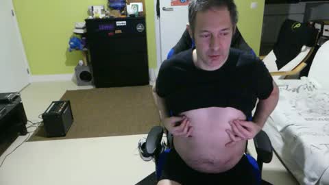 Larese Carlo online show from 02.12.26