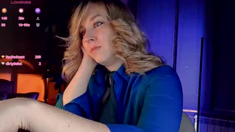 Snapshot of 5_in_one chatting on 10.31.25 Sunshine online show from 10.31.25