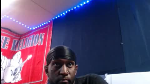 Snapshot of 5hbk chatting on 09.23.25 Tettaz GetitJusy4ya online show from 09.23.25