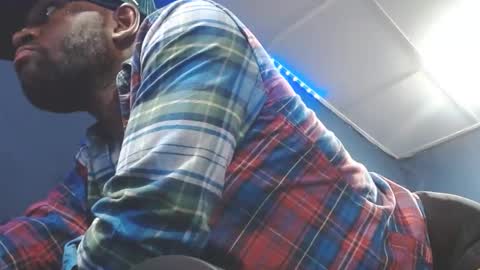 Snapshot of 5hbk chatting on 10.09.25 Tettaz GetitJusy4ya online show from 10.09.25