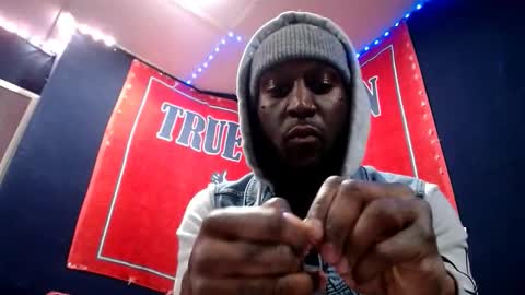 Snapshot of 5hbk chatting on 11.05.25 Tettaz GetitJusy4ya online show from 11.05.25