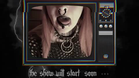 Juune online show from 01.18.25