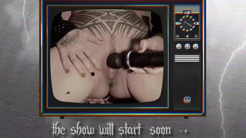 Juune online show from 01.21.25