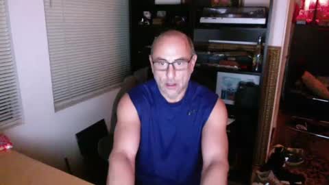 daddy vegas  for single women and couples here online show from 12.30.24