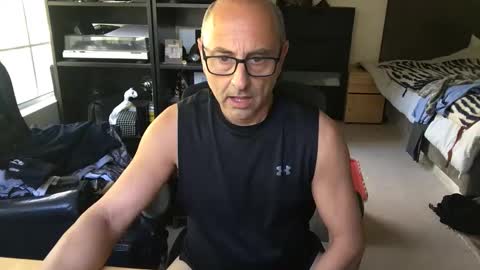 daddy vegas  for single women and couples here online show from 02.22.26