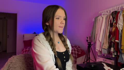    online show from 12.25.24