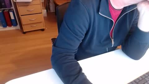 69pifpaf online show from 12.15.25