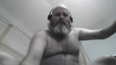 69singledad79 online show from 12.12.24