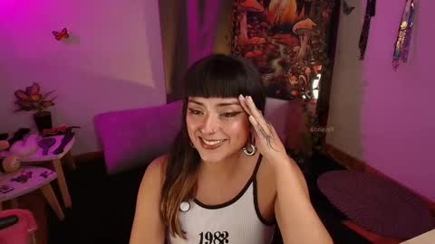 B R I E L A  online show from 10.07.25