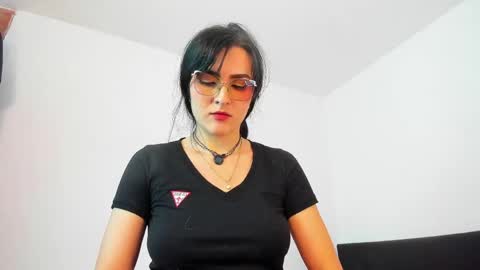   online show from 06.02.26