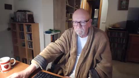  Papi  online show from 04.05.26