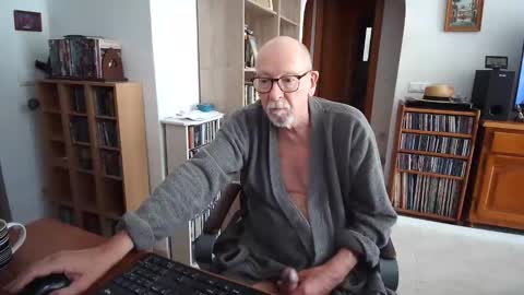  Papi  online show from 05.16.26