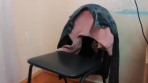 Snapshot of 7znkbob chatting on 12.11.24 bob big head online show from 12.11.24