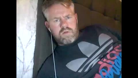 Snapshot of 81jonnyx chatting on 12.30.24 81jonnyx online show from 12.30.24