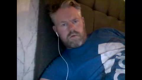 Snapshot of 81jonnyx chatting on 12.31.24 81jonnyx online show from 12.31.24
