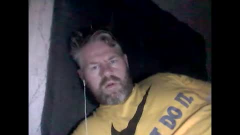 Snapshot of 81jonnyx chatting on 01.11.25 81jonnyx online show from 01.11.25