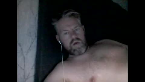 Snapshot of 81jonnyx chatting on 02.18.25 81jonnyx online show from 02.18.25