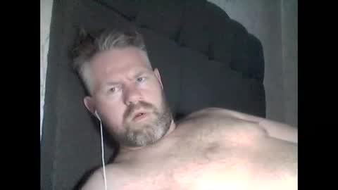 Snapshot of 81jonnyx chatting on 03.10.25 81jonnyx online show from 03.10.25