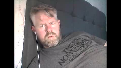 Snapshot of 81jonnyx chatting on 03.11.25 81jonnyx online show from 03.11.25