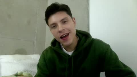 82tomas online show from 05.11.26