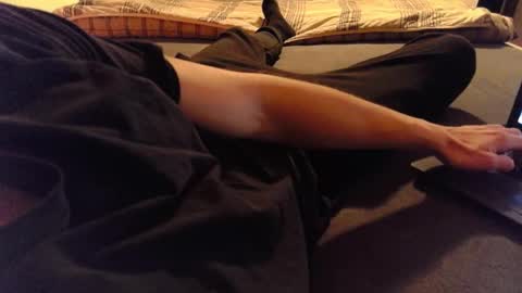 87johnny online show from 12.24.24