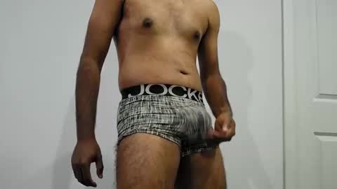 Snapshot of 8inch_desi chatting on 09.28.25 8inch_desi online show from 09.28.25